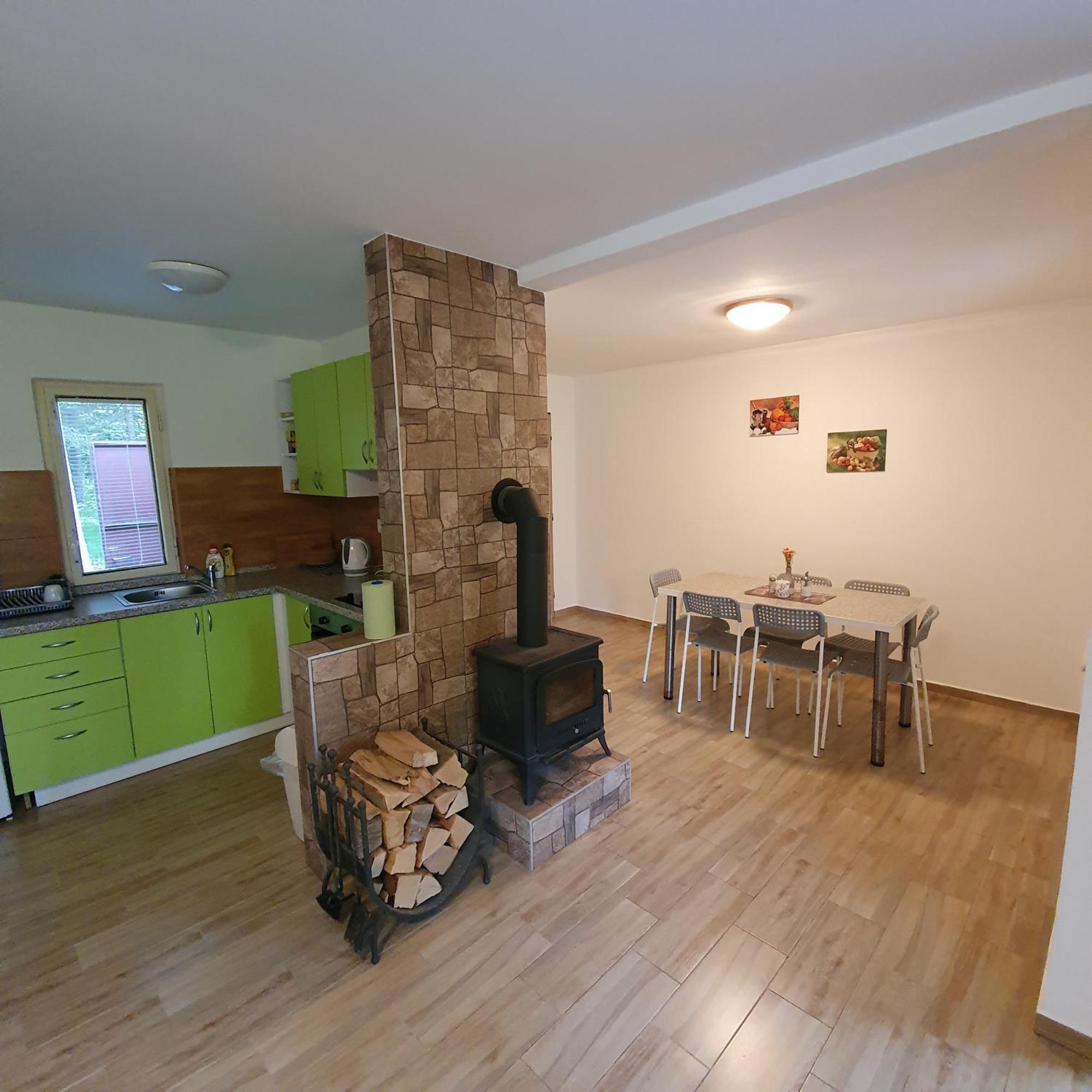 Rekreacni Chata Val Veselí nad Lužnicí Bagian luar foto
